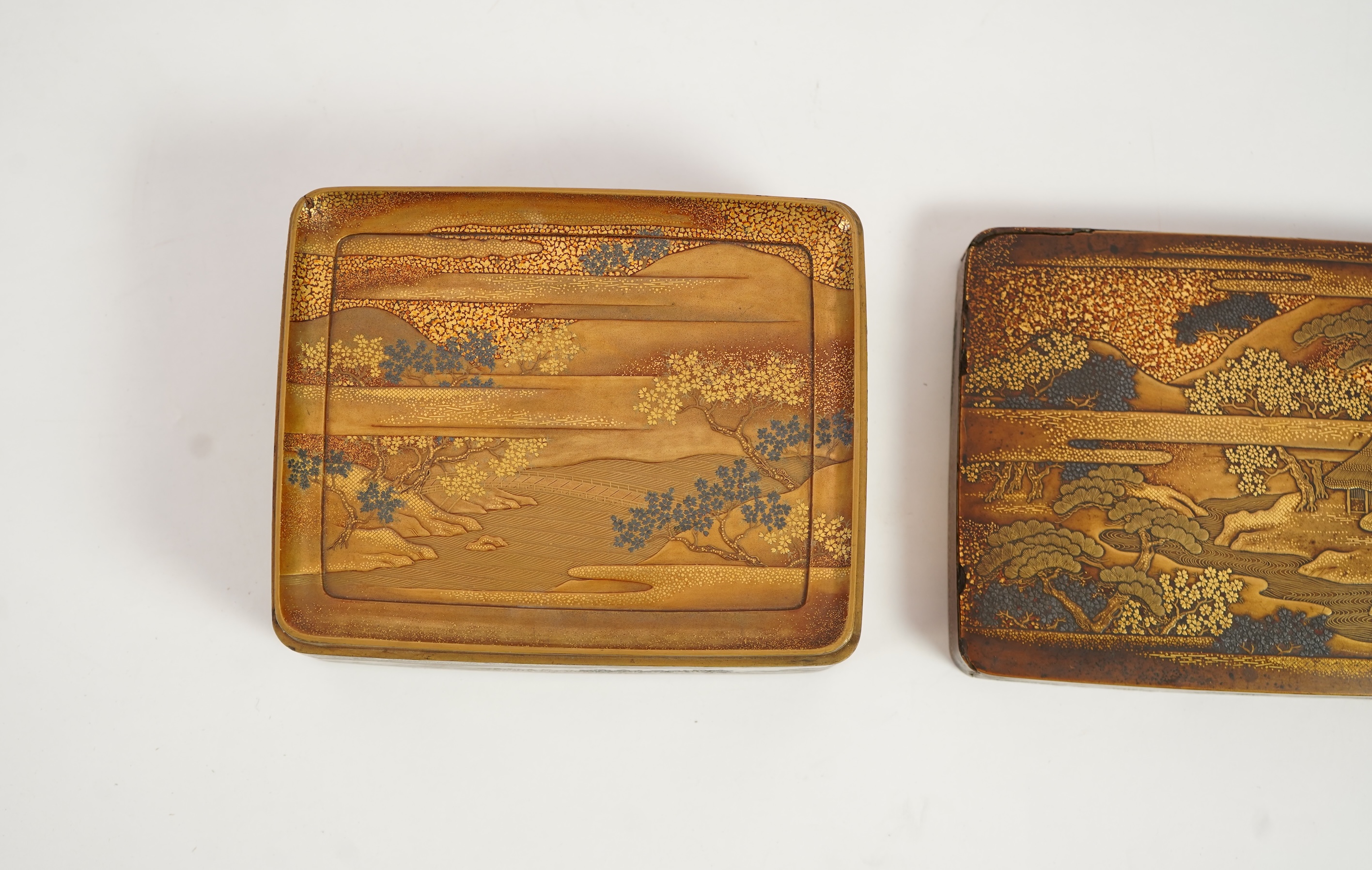 A Japanese gold lacquer ‘landscape’ box, tray and cover, 19th century